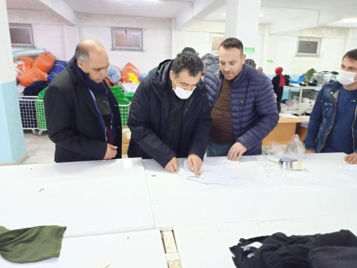 Başkan Demir&rsquo;den tekstilcilere &ccedil;ağrı: &lsquo;Gelin Ardahan&rsquo;da işsizliği bitirelim&rsquo;