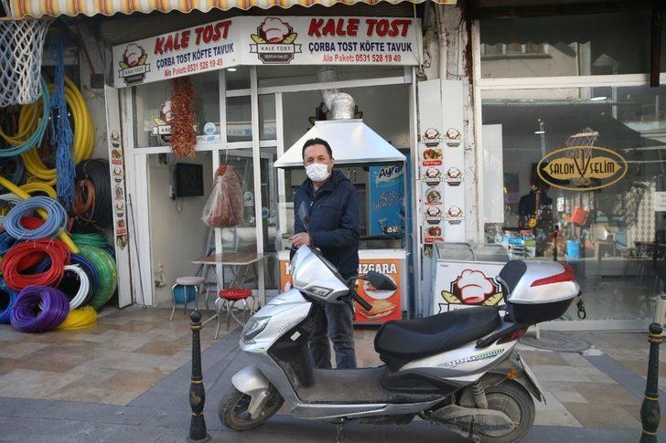 Başkanın esnaf ziyaretinde duygusal anlar yaşandı G3