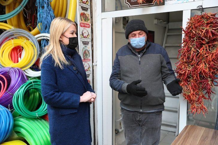 Başkanın esnaf ziyaretinde duygusal anlar yaşandı G4