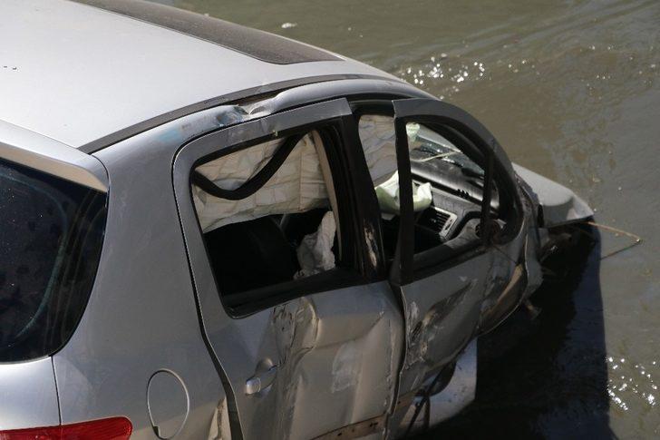 Direksiyon hakimiyetini kaybeden hemşire, kanala uçtu G4