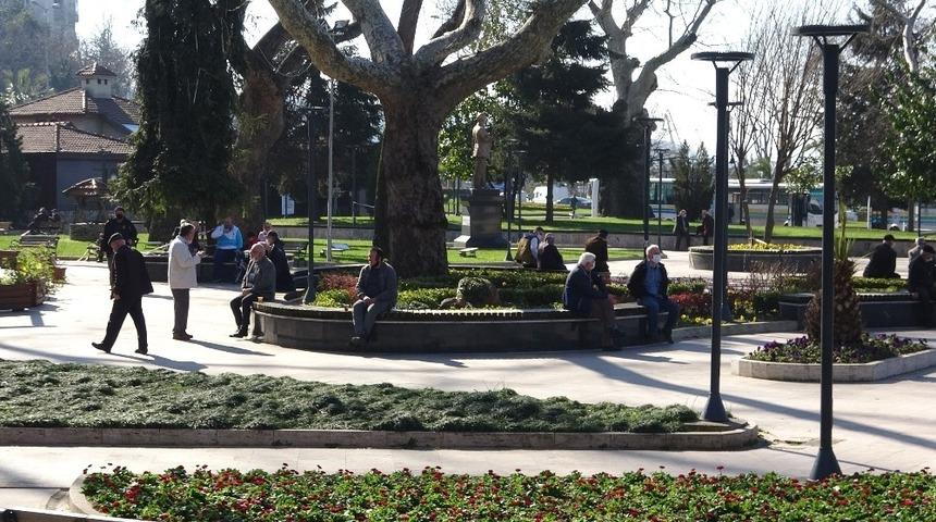 Salgınla m&uuml;cadelede yeni d&ouml;neme giriliyor