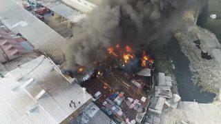 Son Dakika: Halkalı'da büyük yangın! Dumanlar gökyüzünü kapladı