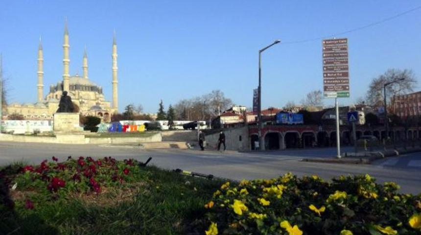 Prof. Tecer: Çöl tozlarının Trakya'ya giriş yaptığını sezinliyoruz