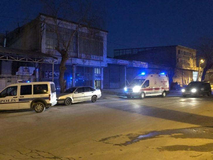 21 yaşındaki genç iş yerinde kendini asarak yaşamına son verdi G3