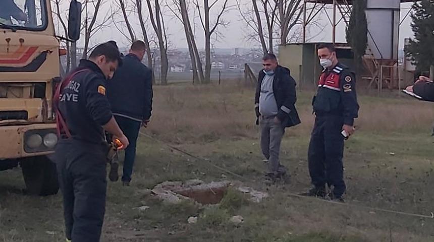 Kullanılamayan fabrikanın bahçesindeki foseptiğe düşen bekçi öldü