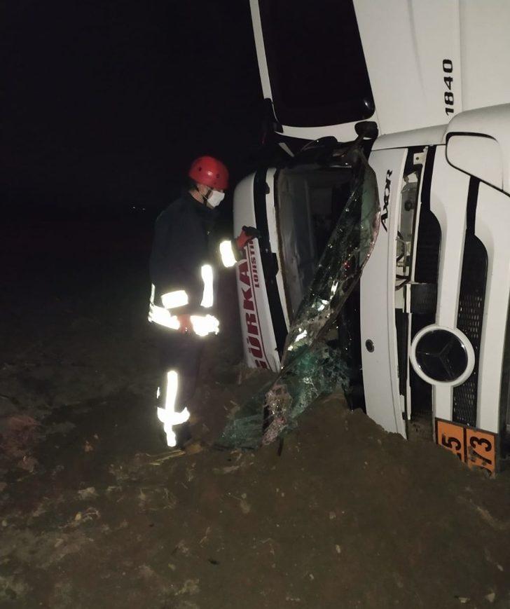 Kırkağaç’ta tanker devrildi: 1 yaralı G4