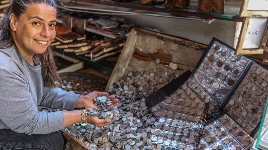 Define sandığındaki madeni paralar ilgi görüyor