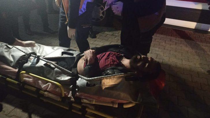 Alacak-verecek meselesinde silahlar konuştu: 2 yaralı G1