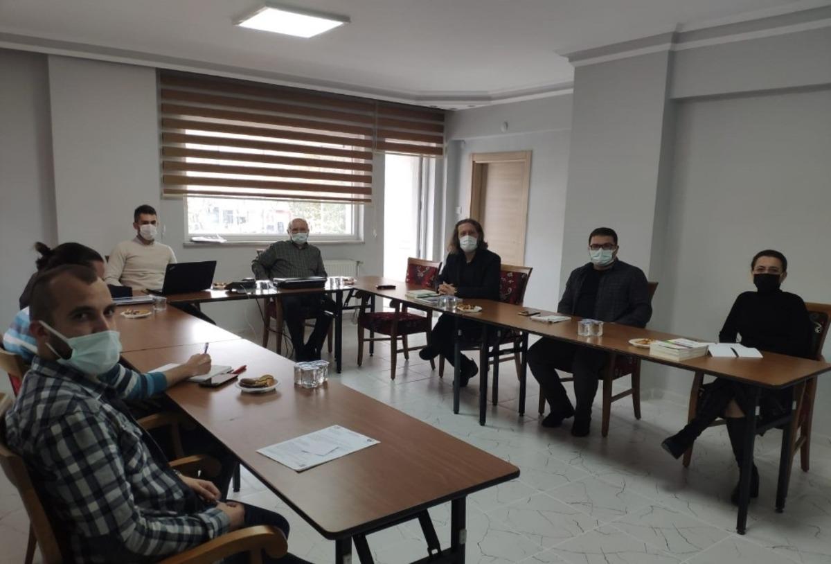 Gıda sekt&ouml;r&uuml;n&uuml;n vazge&ccedil;ilmezi defne i&ccedil;in yatırımcı aranıyor