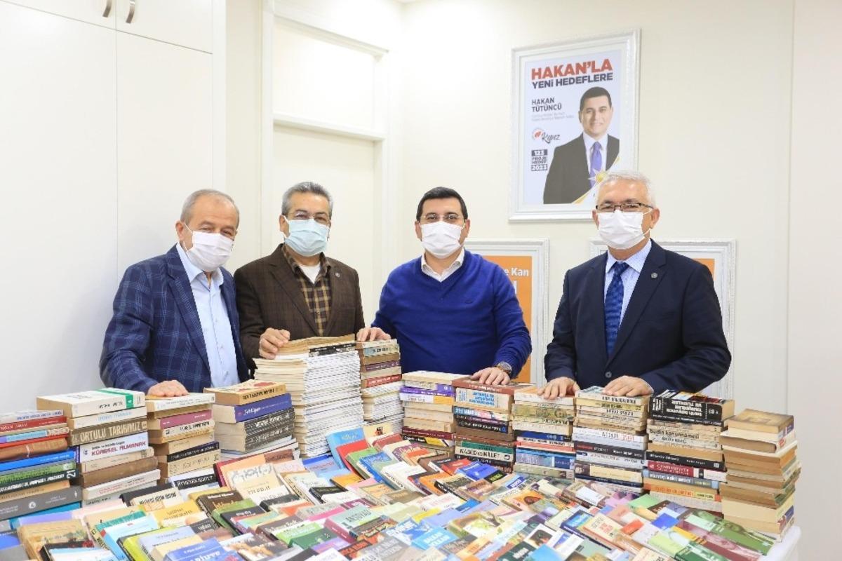 Cemil Meri&ccedil; Kitaplığı&rsquo;na &lsquo;Onat K&ouml;şesi&rsquo;