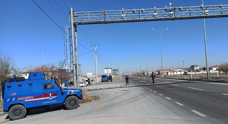 Aksaray jandarması detektör Sala ile uygulamada G2