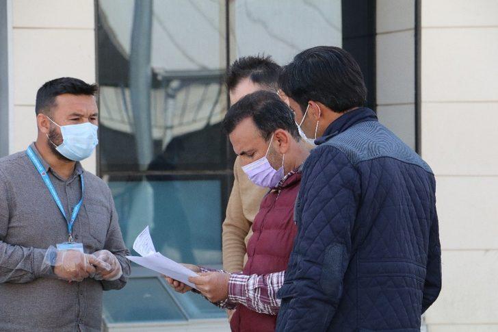 Darp edildikten sonra hayatını kaybeden yüzde 90 engelli adamın cenazesi yakınları tarafından alındı G2