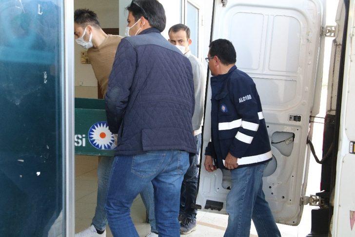 Darp edildikten sonra hayatını kaybeden yüzde 90 engelli adamın cenazesi yakınları tarafından alındı G3