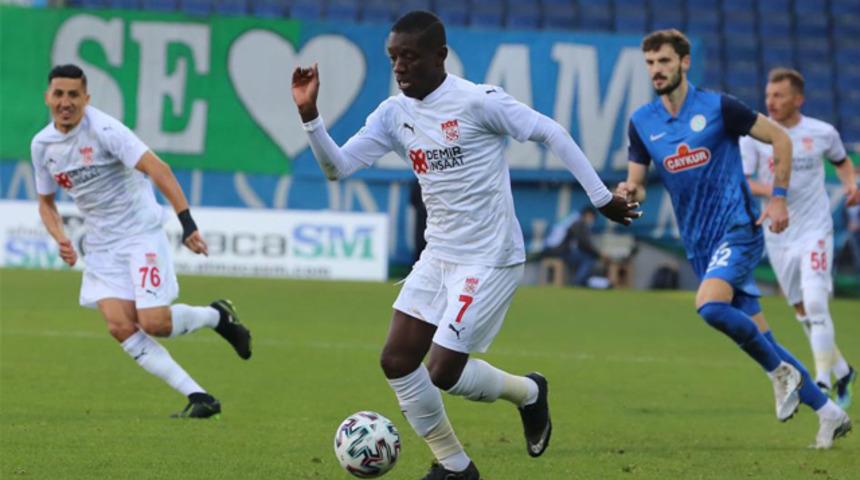Sivasspor’un yenilmezlik serisi 4 maça çıktı