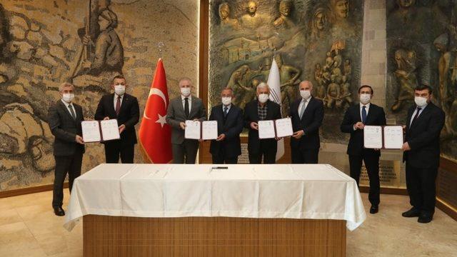 Şahinbey Belediyesinin eğitime desteği sürüyor