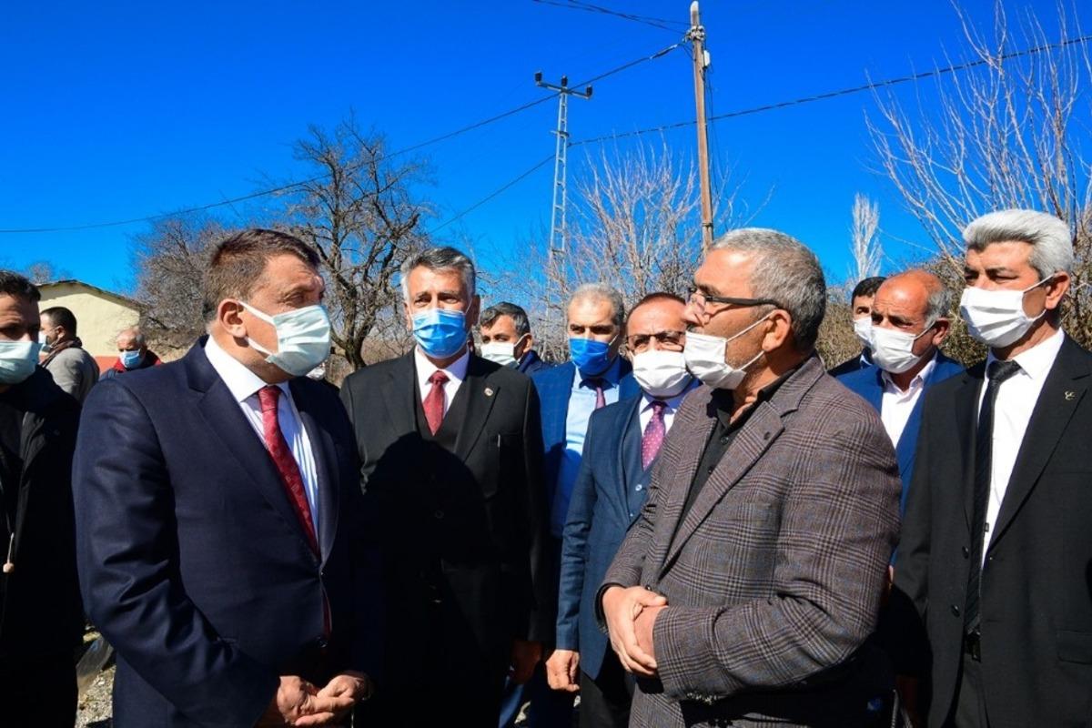 G&uuml;rkan&rsquo;dan Bereketli Mahallesine ziyaret