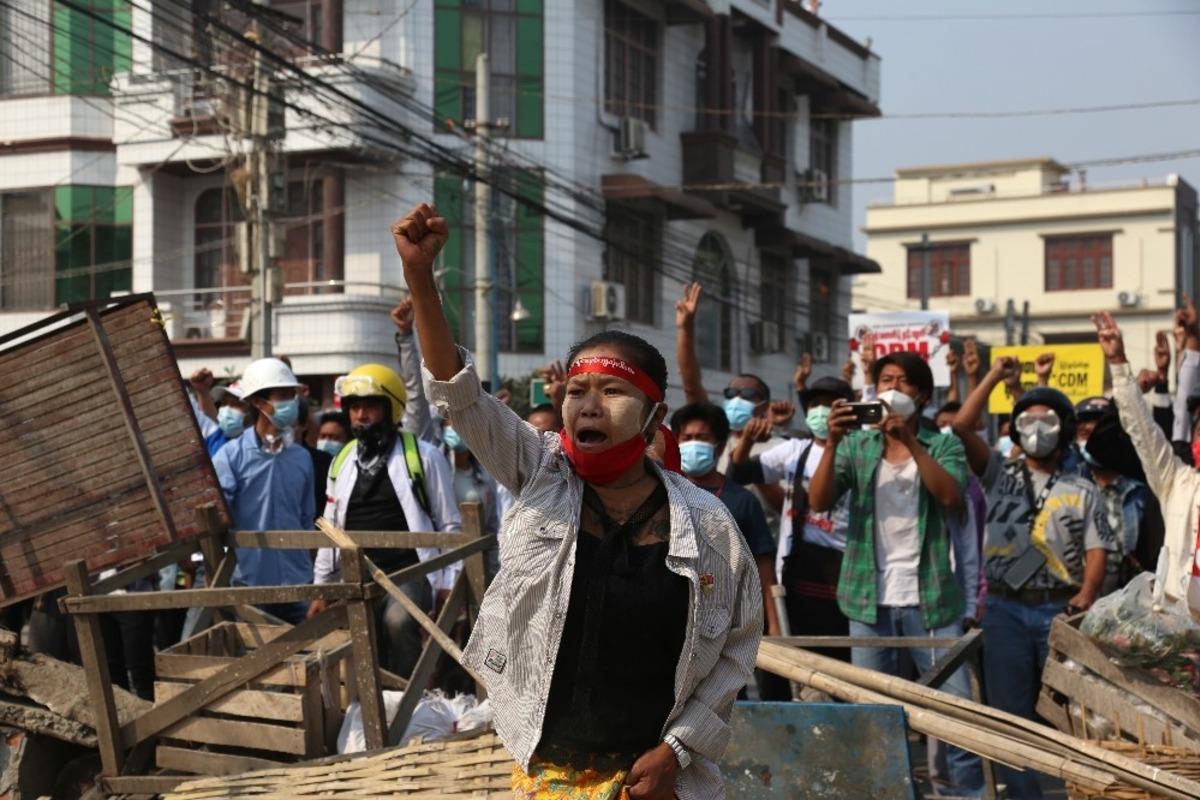 Myanmar&rsquo;daki protestolarda 6 kişi &ouml;ld&uuml;