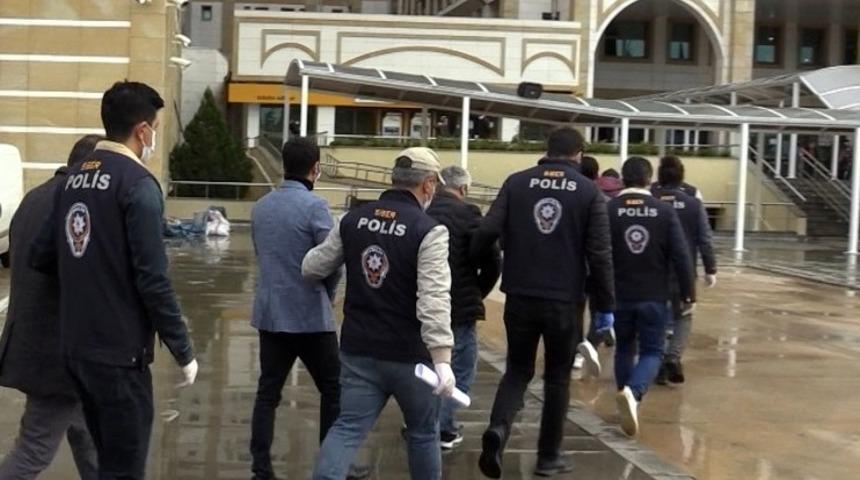 Bilişim su&ccedil;larından hapis cezası ile aranan 4 kişi yakalandı