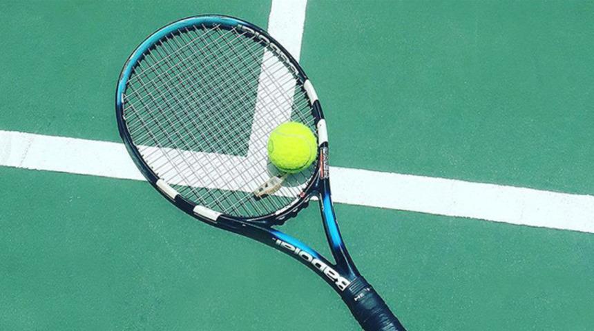 Eski tenisçi Conchita Martinez hastaneye kaldırıldı