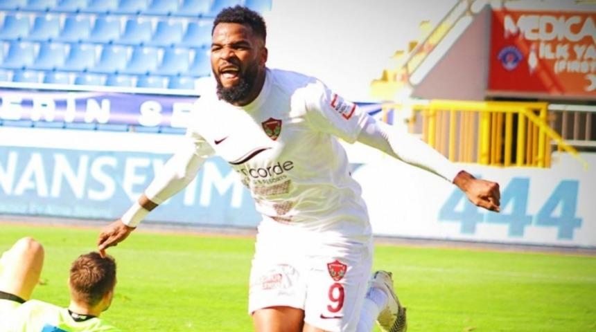 Fenerbahçe'den Boupendza'ya transfer teklifi!