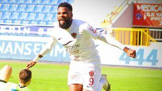 Fenerbahçe'den Boupendza'ya transfer teklifi!