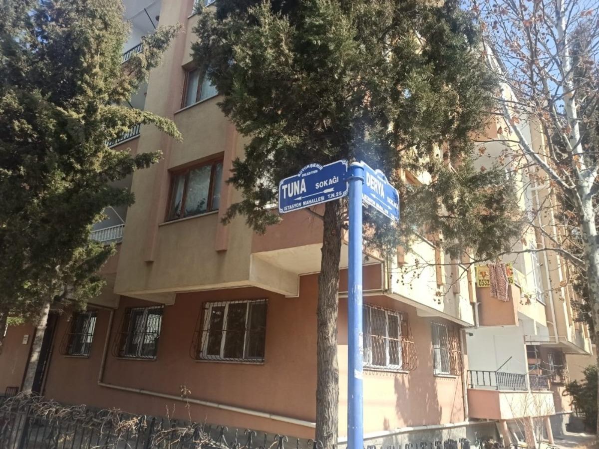 Başkent&rsquo;te eski eşe bı&ccedil;aklı saldırı