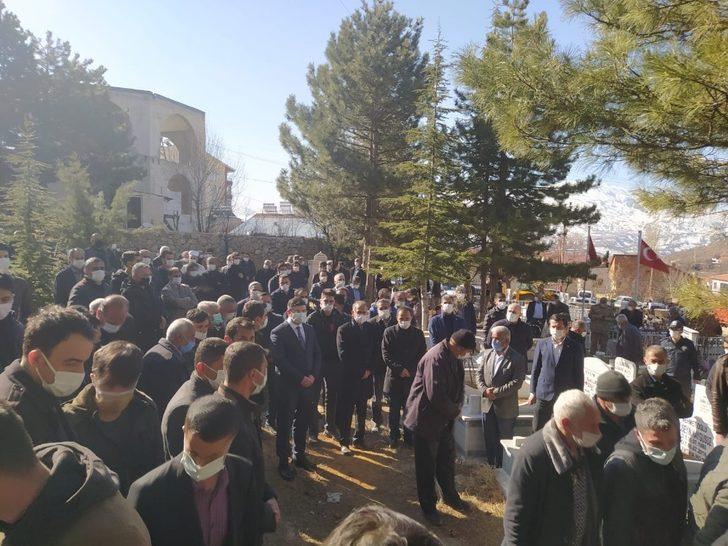 İl Genel Meclis Üyesi Açıkgöz hayatını kaybetti G1