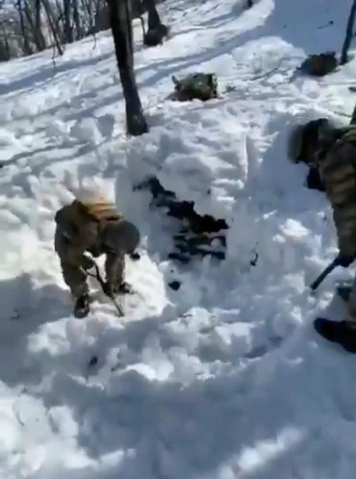 Tunceli’deki Eren-7 operasyonunda 3 sığınak imha edildi G3