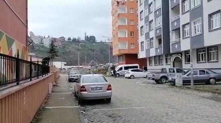 Rize’de kısıtlamaya uymayan çocuklar polisi duyunca ne yapacağını şaşırdı G3