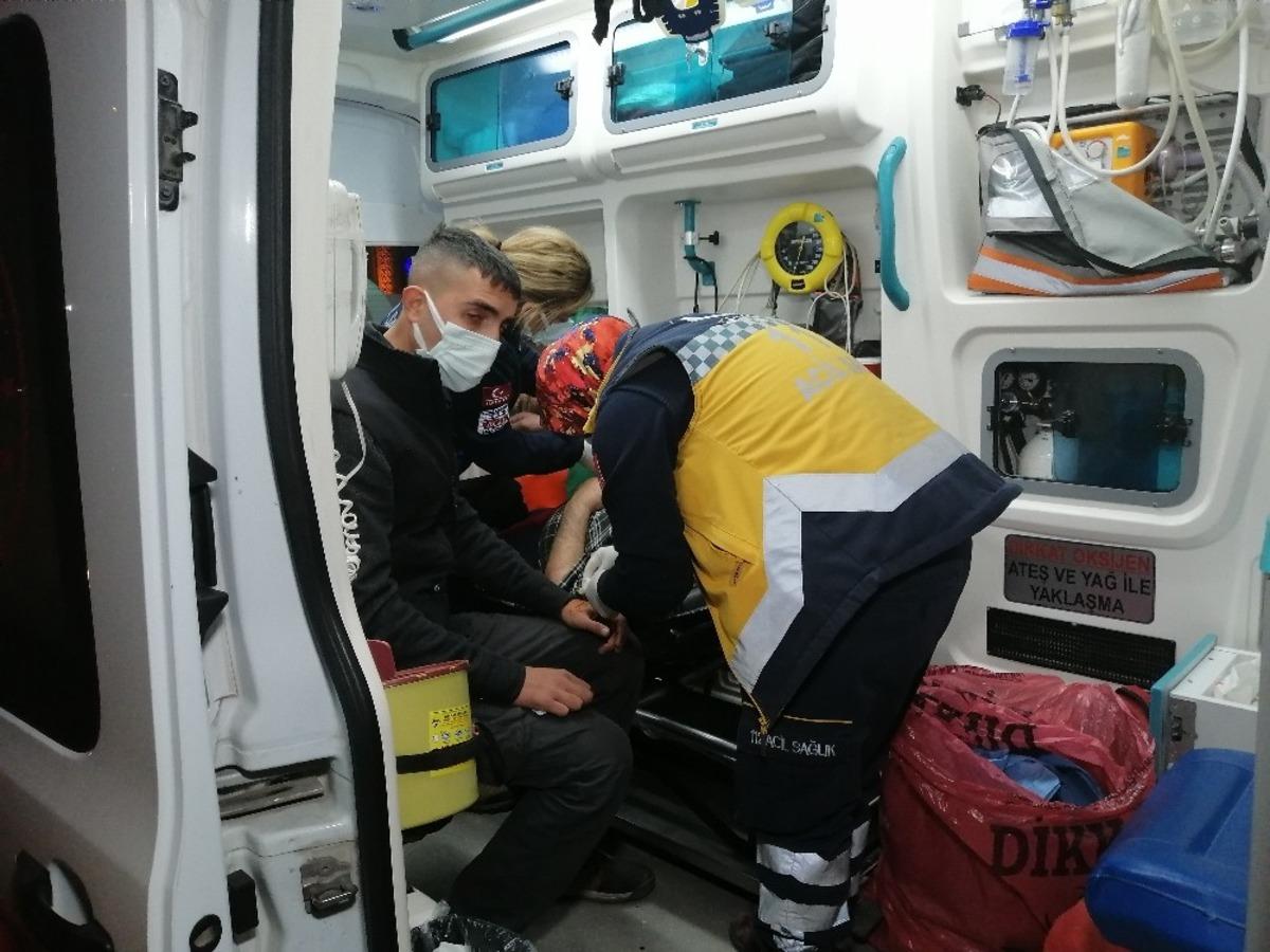 Aksaray&rsquo;da tır şof&ouml;rlerinin yol kavgasında baba ve oğlu darp edilerek yaralandı