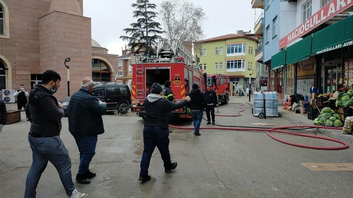 Osmancık&rsquo;ta market yangını