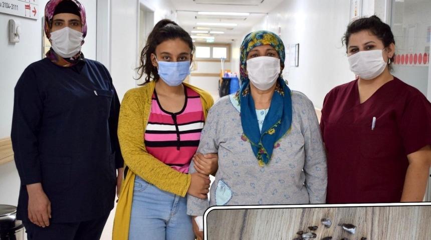 30 yıldır &ccedil;ektiği ağrılardan ameliyat ile kurtuldu