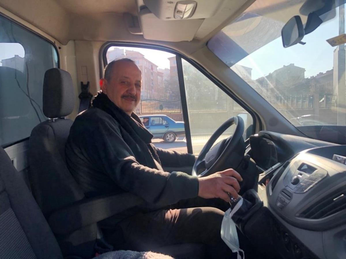 İki &uuml;niversite okudu, oto kurtarıcı olmayı se&ccedil;ti