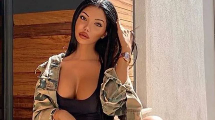 Cinsiyet değiştirdikten sonra dikkatleri çeken Türk ünlüler!