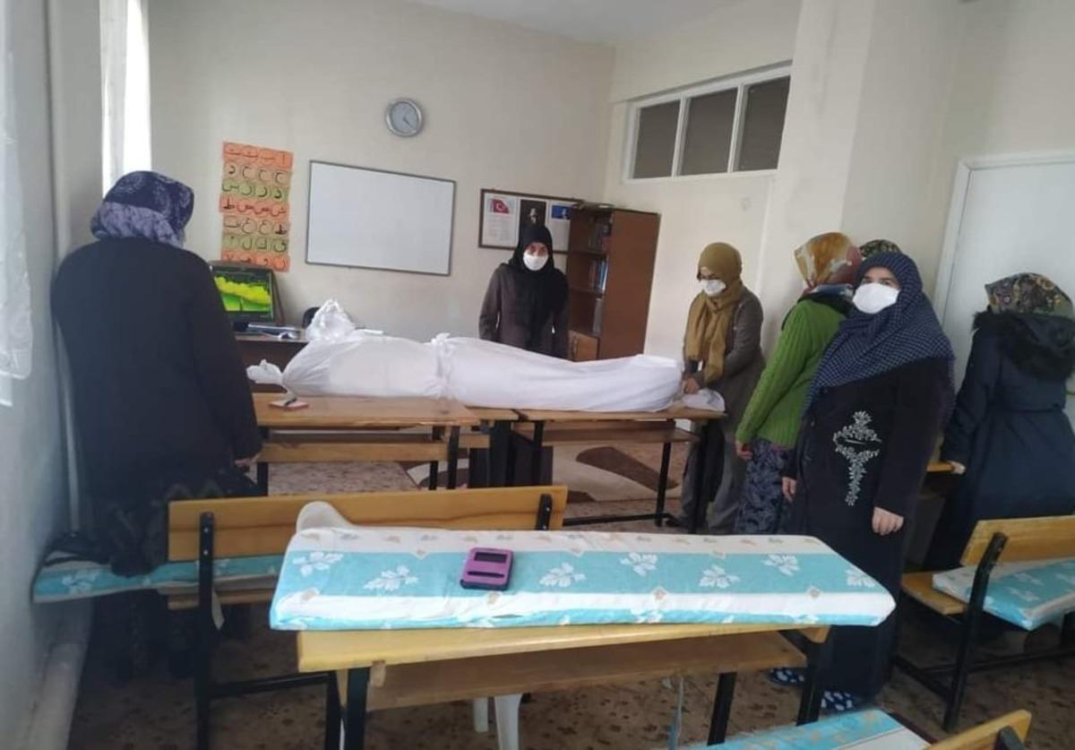 &Ccedil;avdarhisar&rsquo;da bayanlara y&ouml;nelik &rsquo;&rsquo;Cenaze yıkama&rsquo;&rsquo; kursu