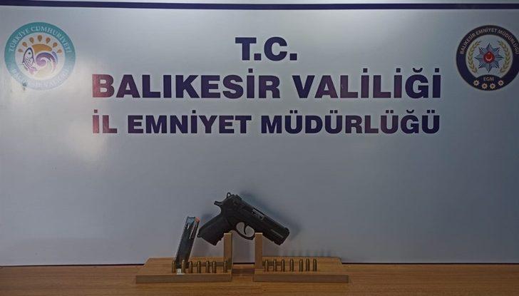 Balıkesir’de polis son 1 haftada 111 aranan şahsı yakaladı G5