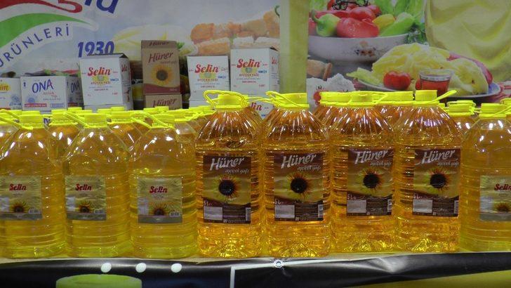 Yöresel Ürünler Fuarında Ayçiçek yağı 49 TL G2