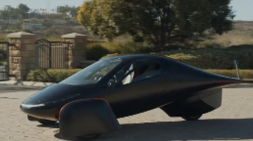 Güneş enerjisiyle çalışan otomobil için seri üretim kararı