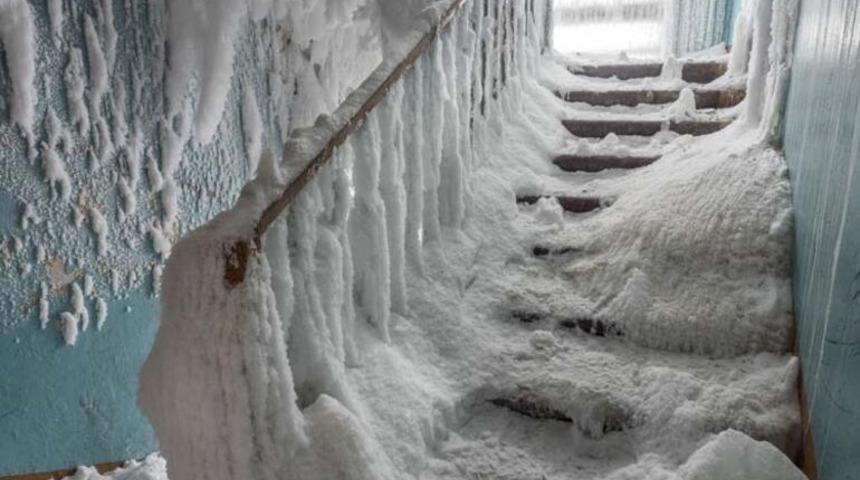 Hava sıcaklığı eksi 50’ye düştü, herkes kaçtı!