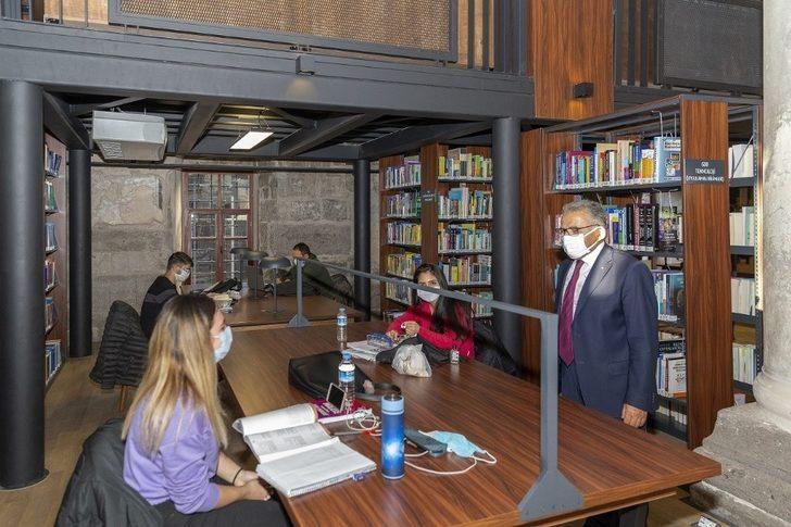 Büyükşehir Kütüphaneleri 775 kişi ağırladı, 260 bin ödünç kitap verdi G3