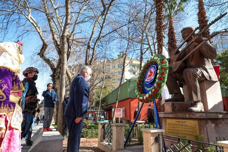 Büyükşehir, usta halk ozanı Özay Gönlüm’ü unutmadı G4