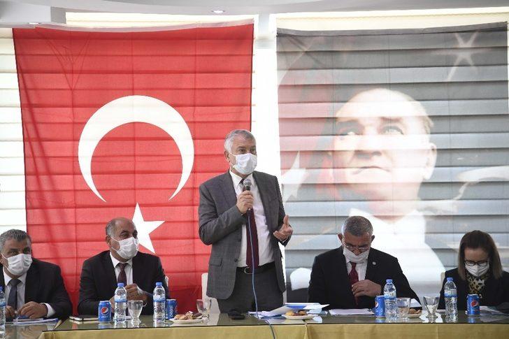 Karalar Yumurtalık’ta muhtarlarla buluştu G3