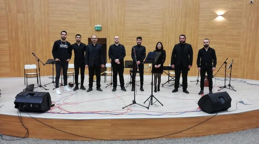 KAE&rsquo;si K&uuml;lt&uuml;r Sanat Topluluğundan Anadolu ezgilerinden oluşan konser
