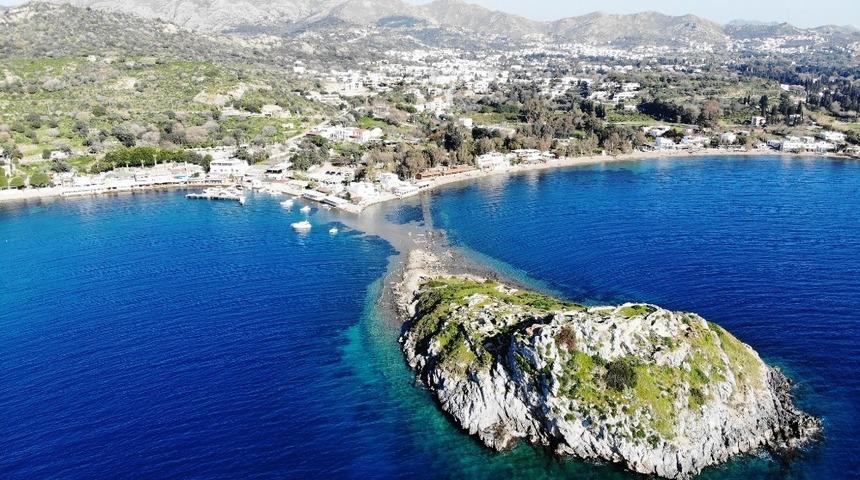 Bodrum'da sular çekildi tarihi kral yolu ortaya çıktı