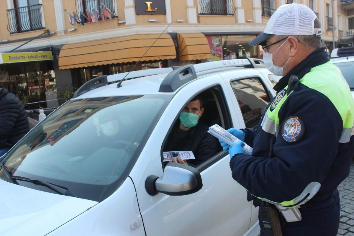 Salihli emniyetinden s&uuml;r&uuml;c&uuml;lere emniyet kemeri uyarısı