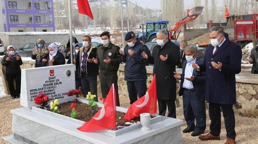 Şehit Özgür Çelik ve Şehit Ali Taşöz dualarla anıldı
