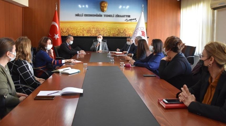 Salihli&rsquo;de &rsquo;&Uuml;reten Kadınlar Rengarenk Sofralar&rsquo; projesi