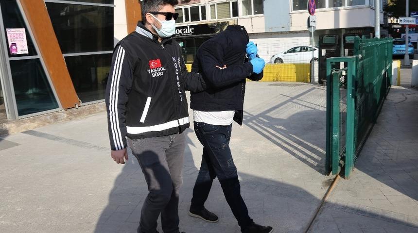 Fatih Terim&rsquo;i dolandırmaya &ccedil;alışan sahte valiler tutuklandı