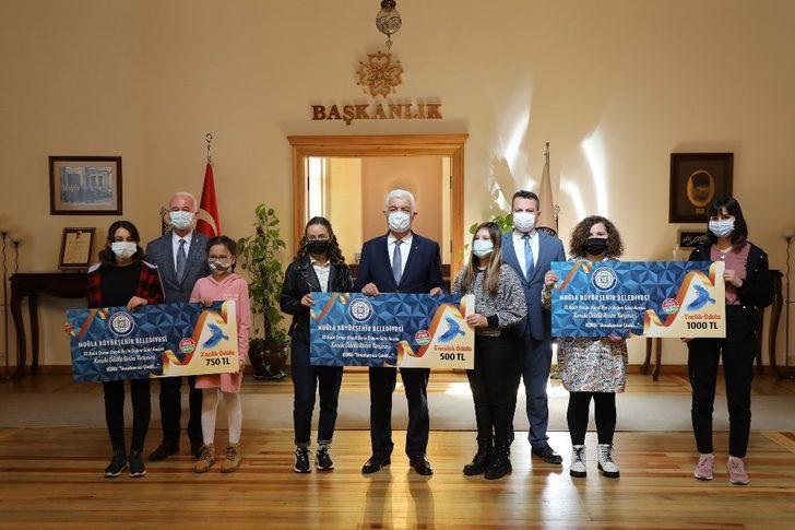 Ödülleri Başkan Gürün verdi G1