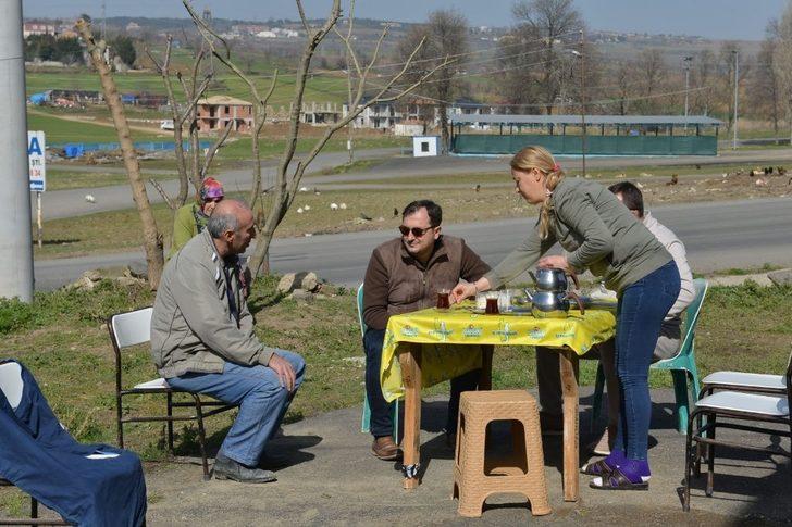 Başkan Yüksel Karadeniz Mahallesi Taziye Evi projesini inceledi G2